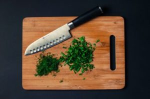 Aké nože by sa nemali v kuchyni postrádať?