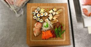 Sushi sa rozváža až domov. Ľudia o rozvoz majú stále väčší záujem