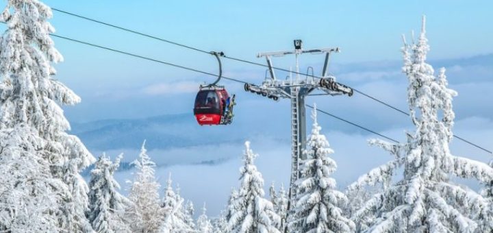 Lyžovanie v Beskydách má svoje čaro. Odmenou za prejdené kilometre bude wellness