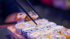 Ako si vychutnať sushi?