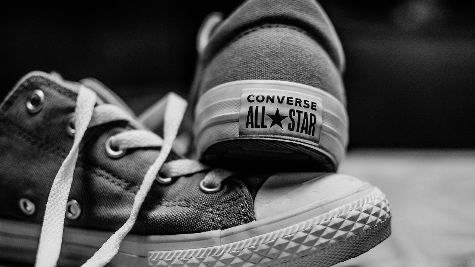 Plátené tenisky Converse All Star s logom na päte