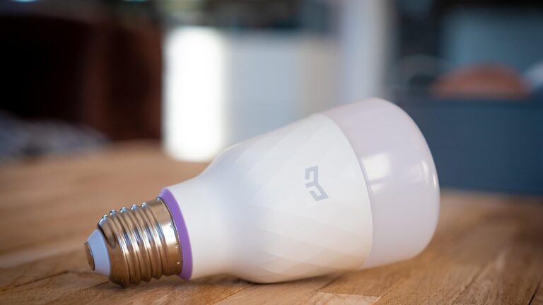 Philips Hue reset: žiarovka, Bridge a Hue Dimmer